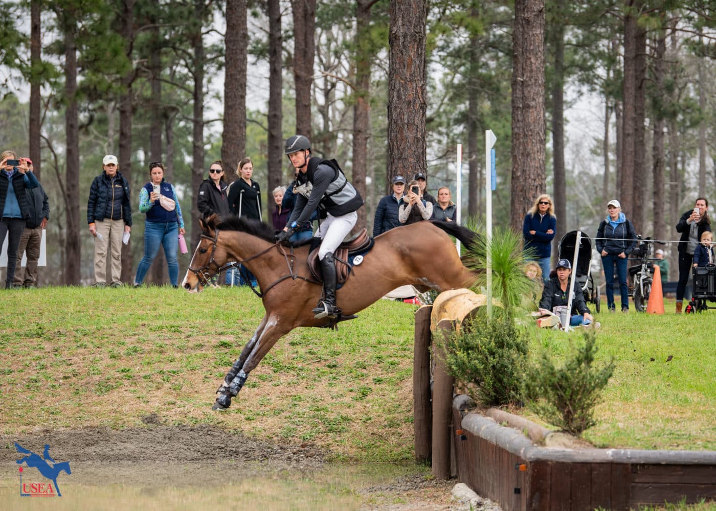 Lots of spectators turned out for Saturday's cross-country. USEA/Lindsay Berreth photo